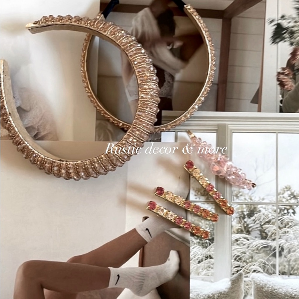 Monat Hair Accessories